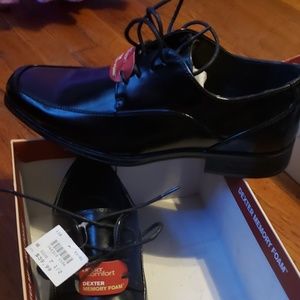 Mens shoes